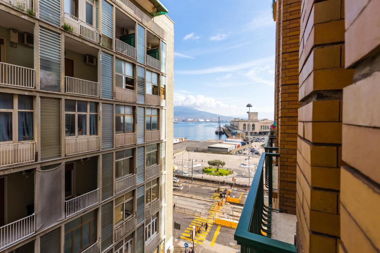 Piazza Municipio Apartments By Wonderful Italy Neapel Exteriör bild