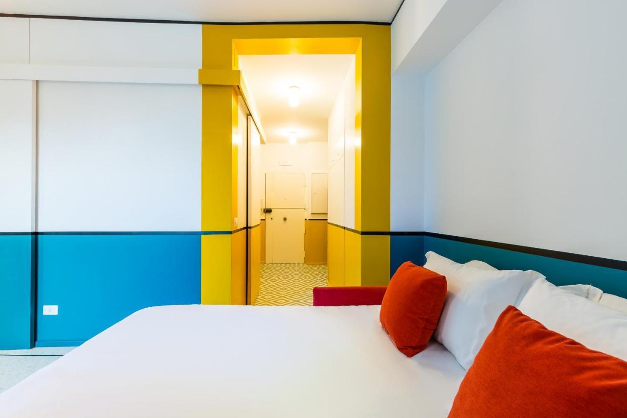 Piazza Municipio Apartments By Wonderful Italy Neapel Exteriör bild